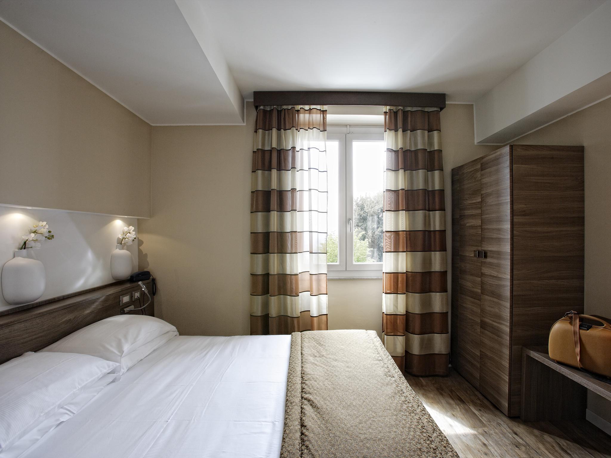 Hotel Porta Nuova Assisi Esterno foto