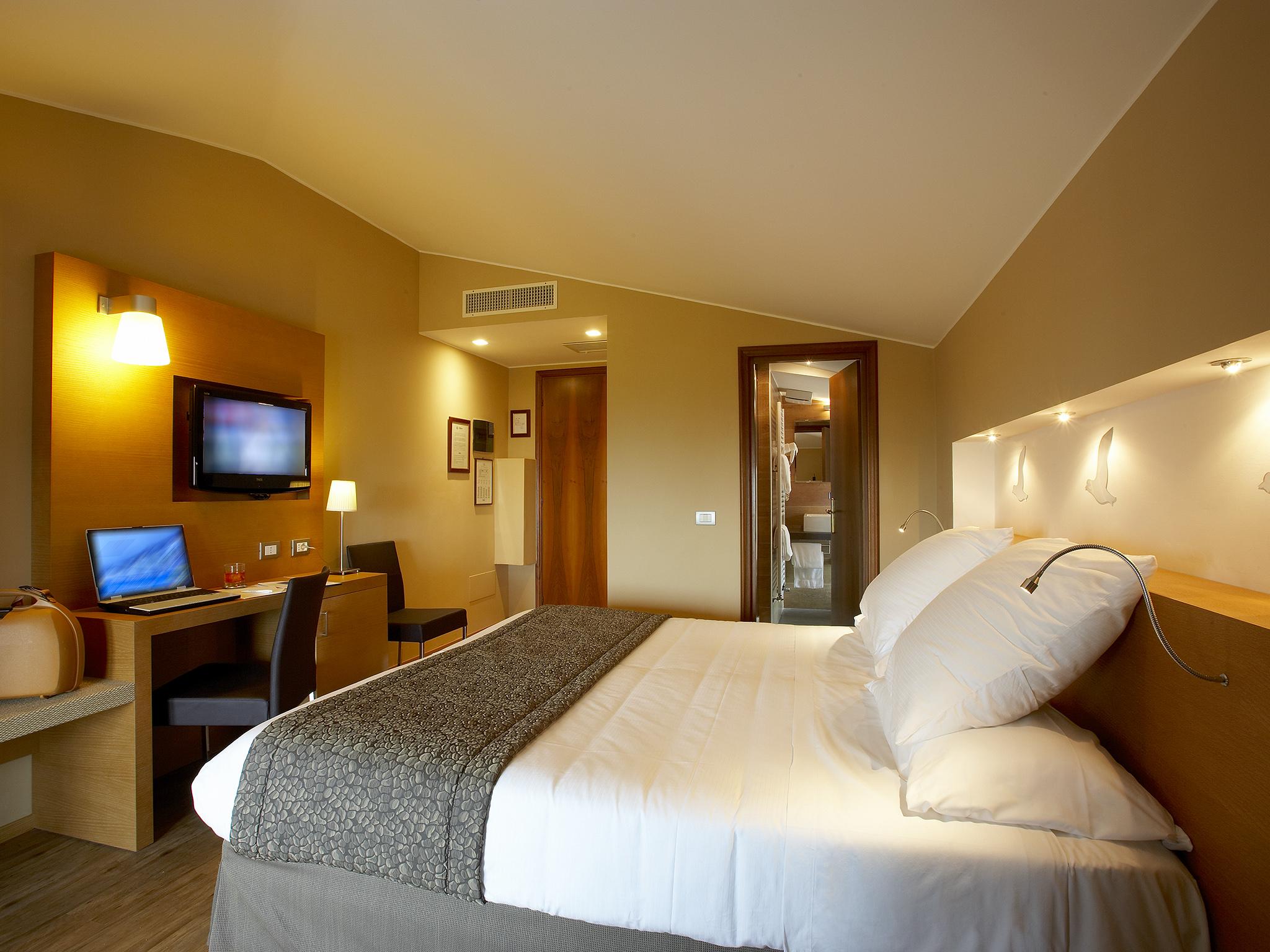Hotel Porta Nuova Assisi Esterno foto